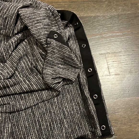 Lululemon Wrap Scarf - Picture 2 of 3